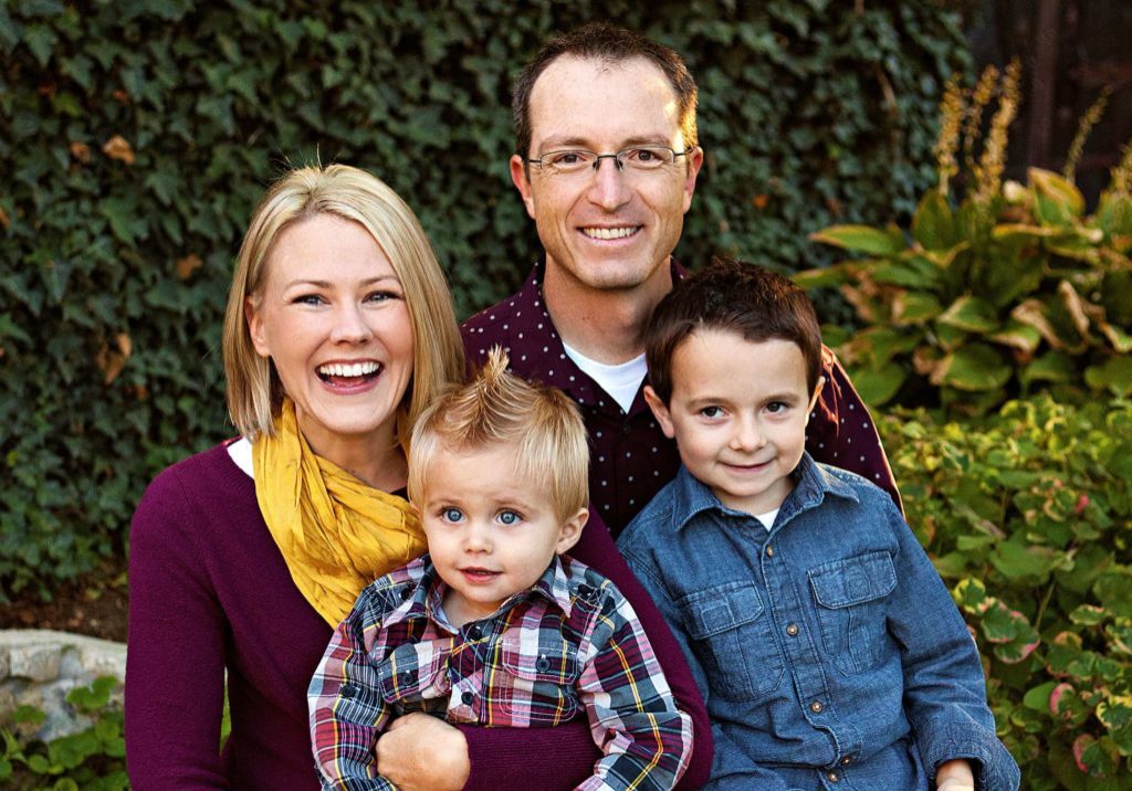 Rob & Jen ProfilePicture (1) Rob & Jen ProfilePicture (1)